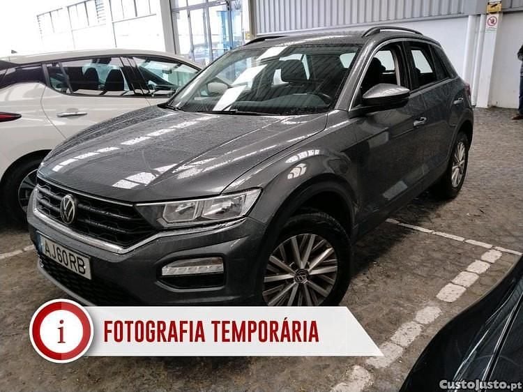 Cinza Usado 2021 VW T-Roc Style SUV | € 18.990 (Bom preço) - Imagem 1/1