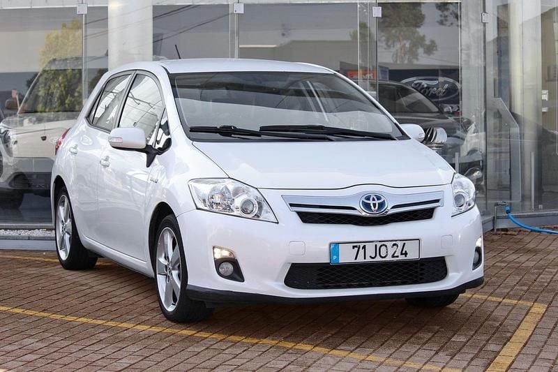 Branco Usado 2010 Toyota Auris | € 10.750 (Preço elevado) - Imagem 1/4