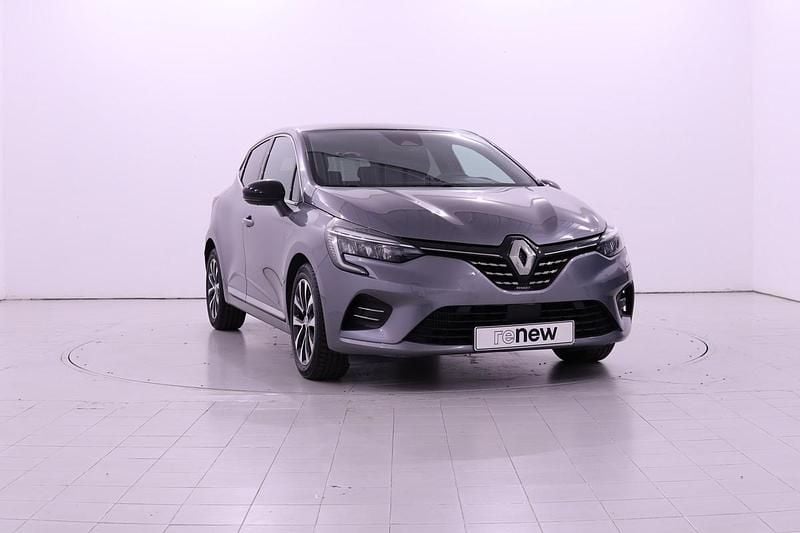 Branco glaciar Usado 2023 Renault Clio V Techno | € 17.900 (Preço justo) - Imagem 1/4