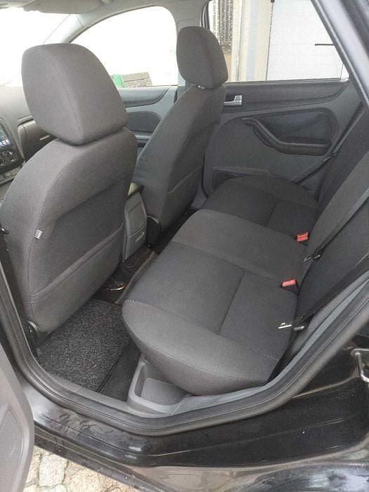 Usado Ford Focus 110 HP (80 kW) 2007 Sedan