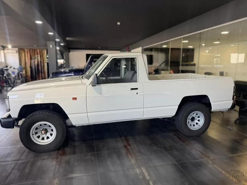 Usado Nissan Patrol 115 HP (84 kW) 1994 Branco SUV