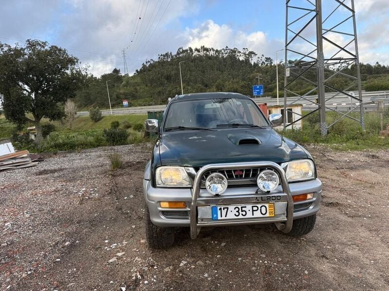 Usado 2000 Mitsubishi L200 Pickup | € 10.000 (Bom preço) - Imagem 1/4
