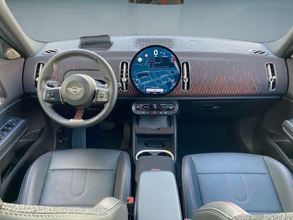 Usado Mini Countryman 163 HP (119 kW) 2024 Preto SUV