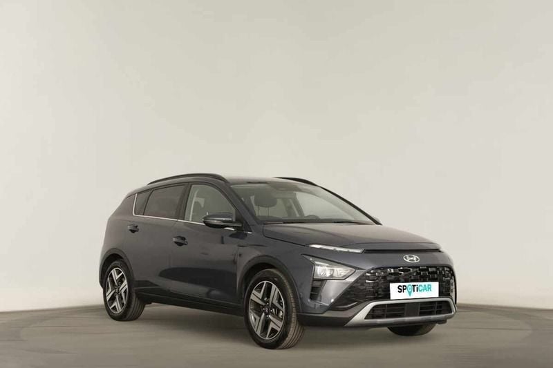 Cinzento Usado 2023 Hyundai Bayon Premium SUV | € 17.690 (Preço justo) - Imagem 1/4