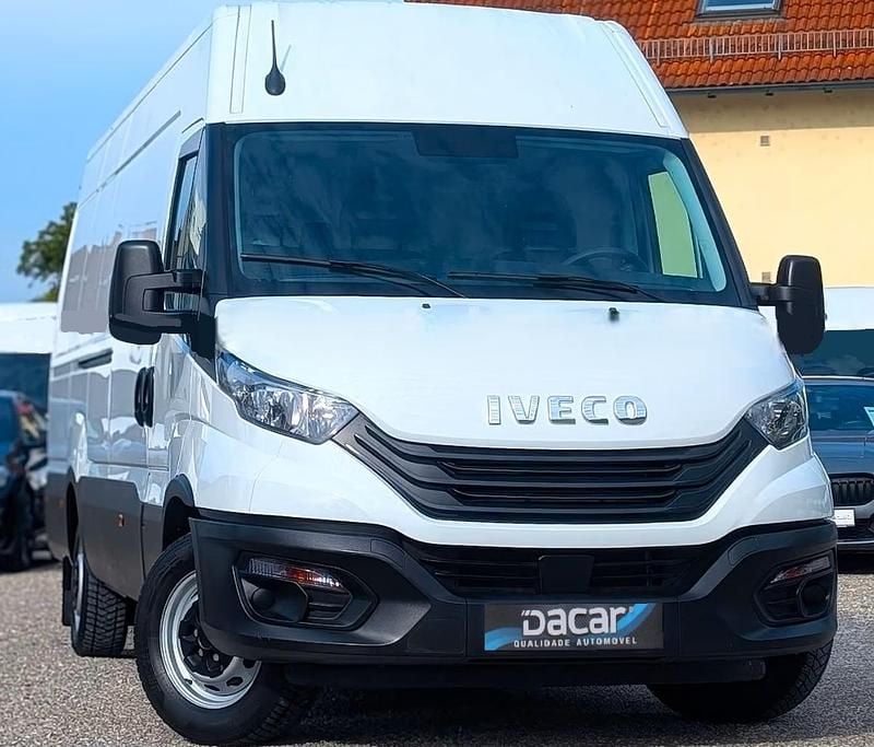 Branco Usado 2023 Iveco Daily | € 26.999 (Super Preço) - Imagem 1/4