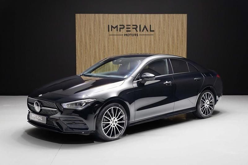 Preto Usado 2022 Mercedes CLA250 AMG line Sedan | € 37.950 - Imagem 1/4