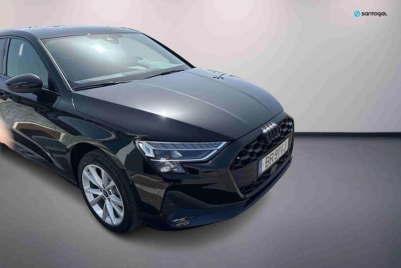 Preto Usado 2025 Audi A3 Advanced Carrinha | € 38.990 - Imagem 1/4