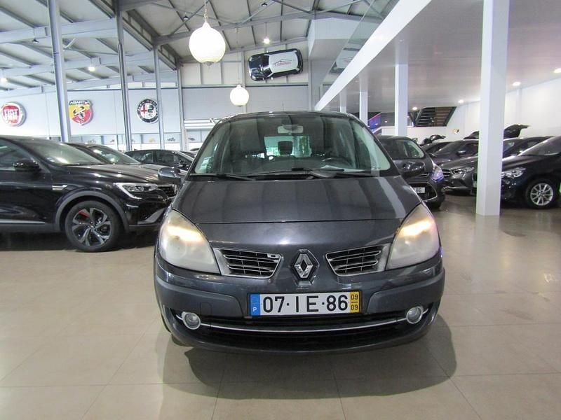 Antracite Usado 2009 Renault Scénic III Monovolume | € 6.500 (Bom preço) - Imagem 1/4