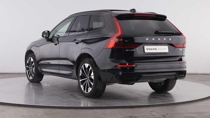 Usado Volvo XC60 349 HP (256 kW) 2026 Preto SUV