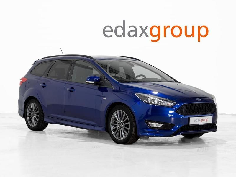 Azul Usado 2017 Ford Focus ST-Line Carrinha | € 12.490 (Preço justo) - Imagem 1/4