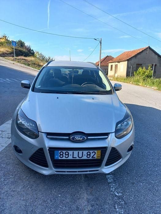 Usado 2011 Ford Focus Sedan | € 7.250 (Preço elevado) - Imagem 1/4