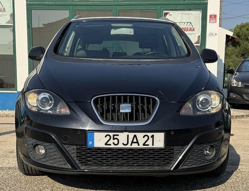 Usado 2010 Seat Altea XL Monovolume | € 6.990 - Imagem 1/4