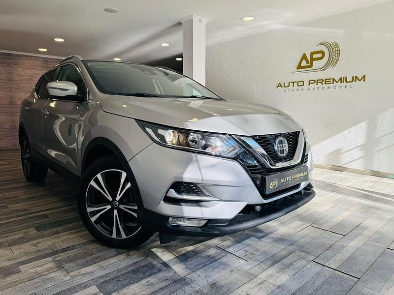 Usado Nissan Qashqai N-Connecta 158 HP (116 kW) 2021 Cinza SUV