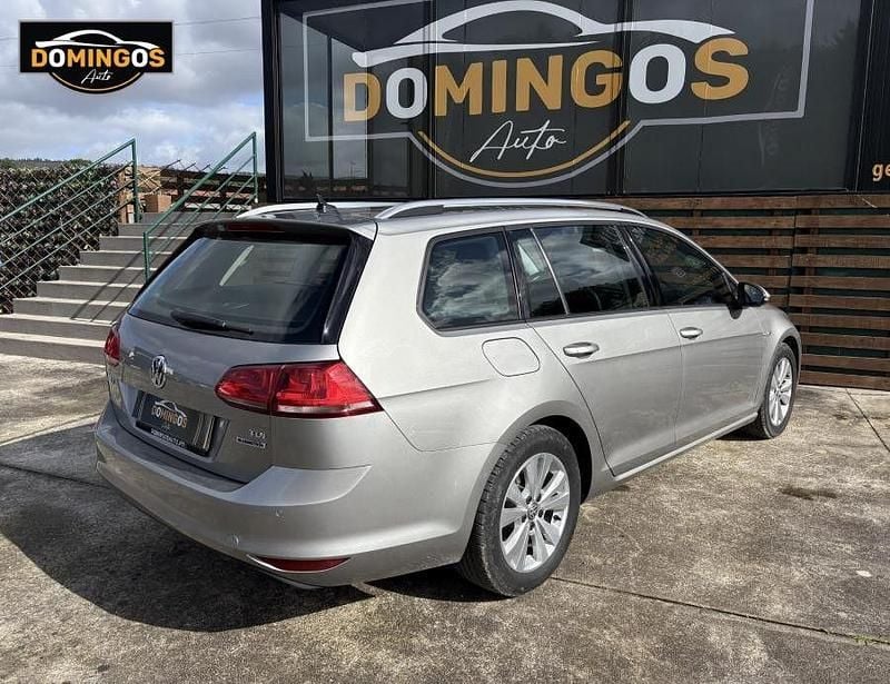 Usado VW Golf VII 110 HP (80 kW) 2015 Cinza Carrinha