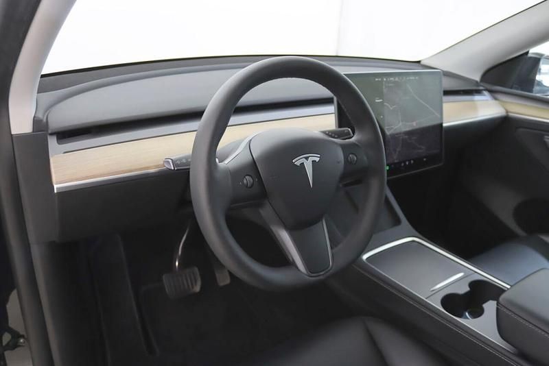 Usado Tesla Model Y 2023 Preto SUV