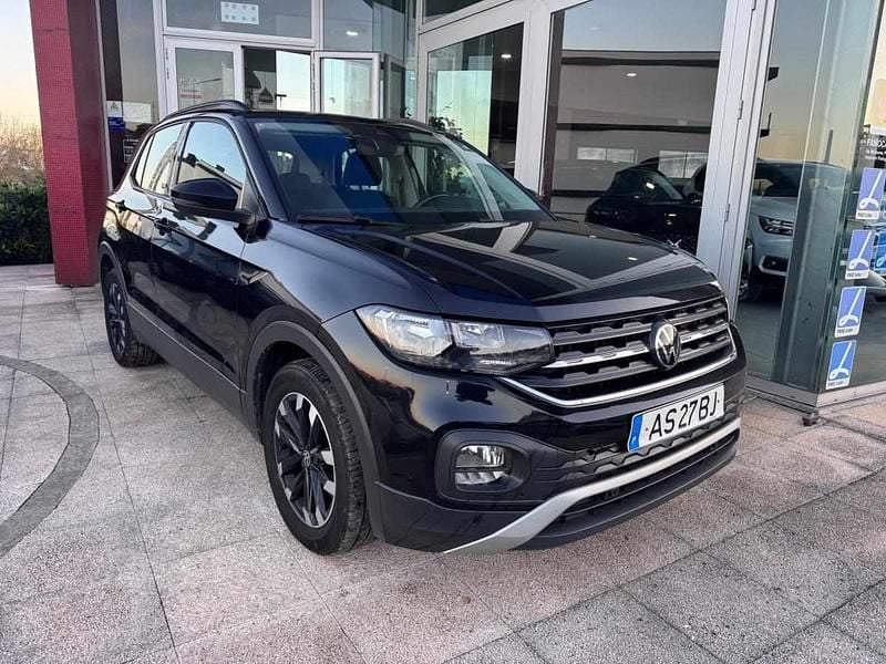 Usado VW T-Cross 95 HP (69 kW) 2022 Preto SUV