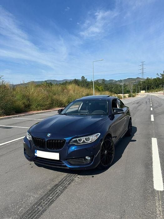 Usado 2013 BMW 220 Sport Line | € 17.999 - Imagem 1/4