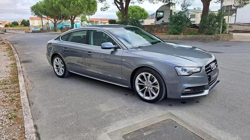 Usado Audi A5 Sportback S-Line 190 HP (139 kW) 2016 Cinzento Citadino