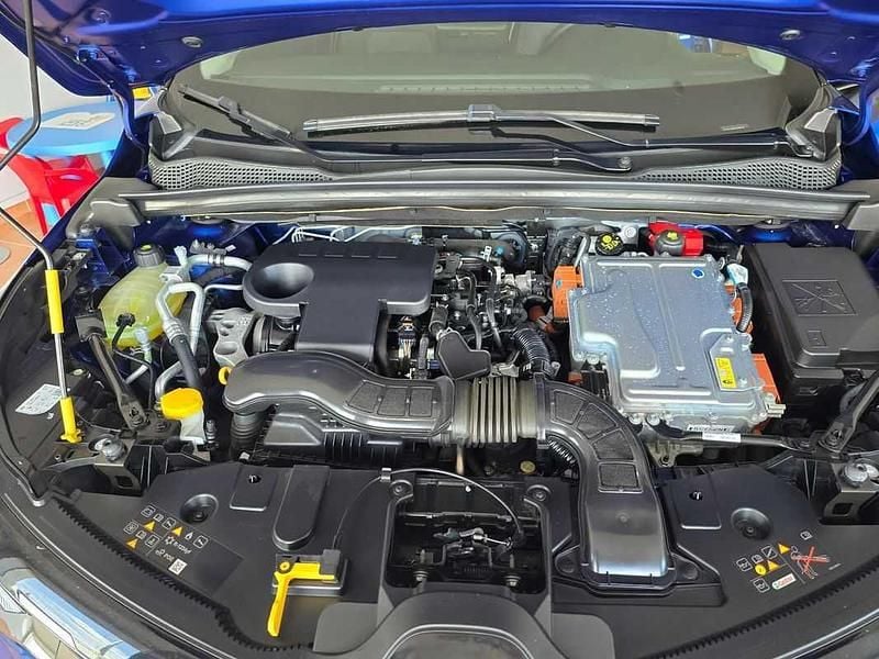 Usado Renault Captur 160 HP (117 kW) 2022 Azul SUV