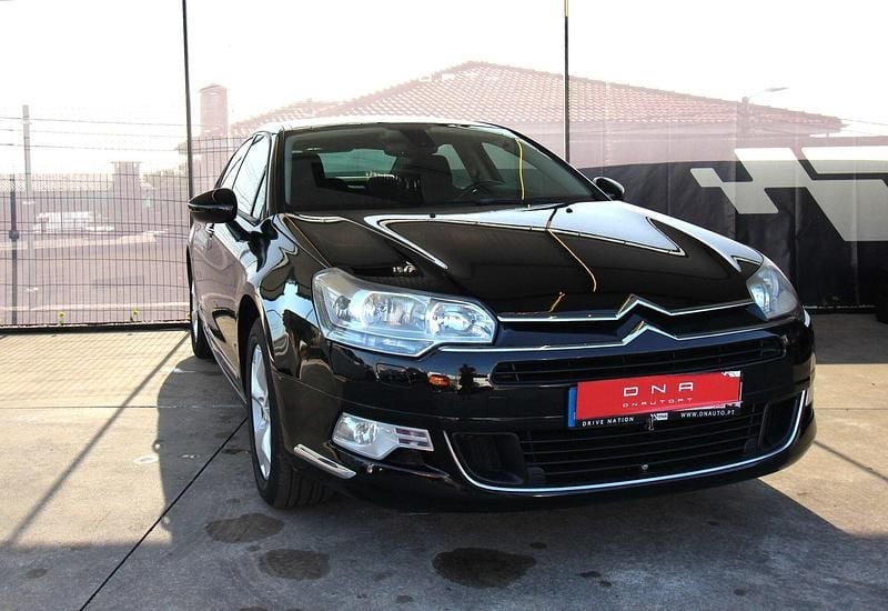 Preto Usado 2008 Citroën C5 Exclusive Sedan | € 5.990 (Preço elevado) - Imagem 1/4