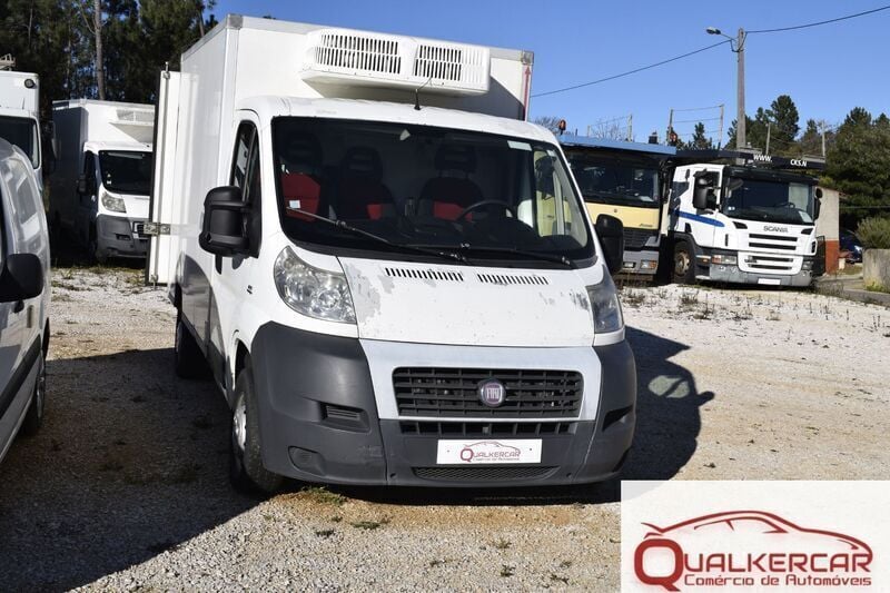 Usado Fiat Ducato 100 HP (73 kW) 2012 Branco Van