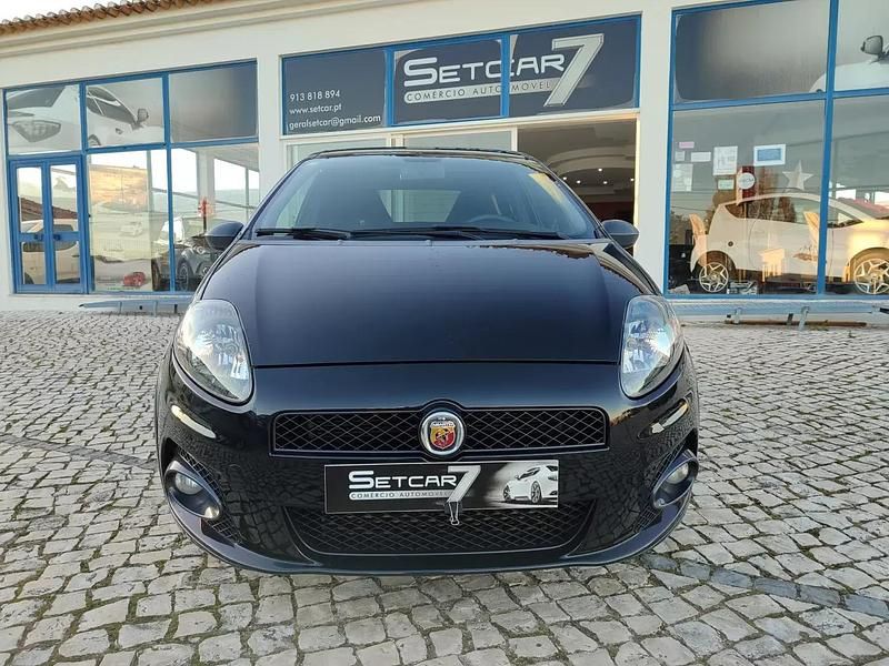 Usado Fiat Grande Punto Abarth 120 HP (88 kW) 2010 Preto Citadino