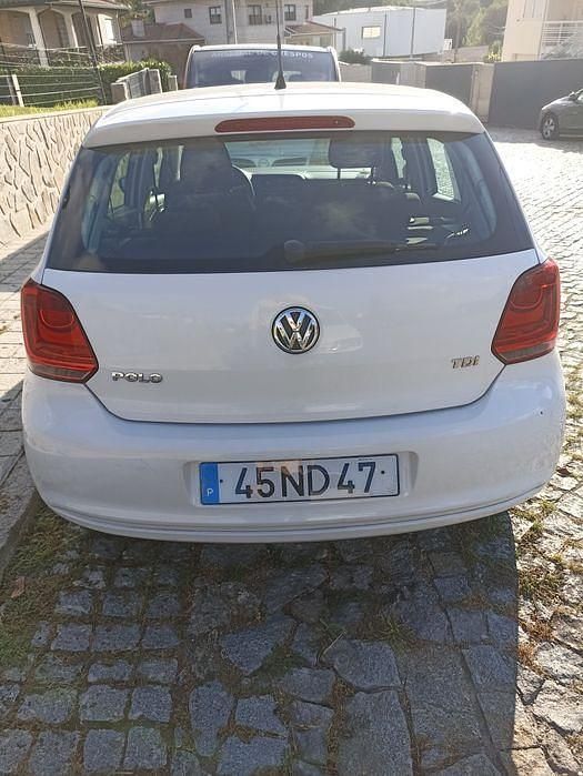 Usado 2012 VW Polo Sedan | € 5.880 (Preço justo) - Imagem 1/4
