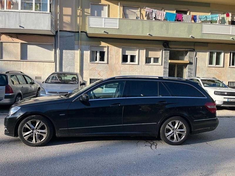 Usado Mercedes E220 Avantgarde 170 HP (125 kW) 2011 Carrinha
