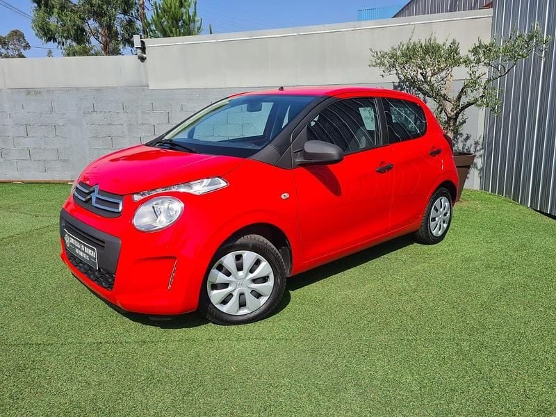 Vermelho Usado 2017 Citroën C1 Citadino | € 8.490 (Preço justo) - Imagem 1/4