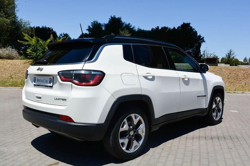 Usado Jeep Compass Limited 120 HP (88 kW) 2018 Branco SUV