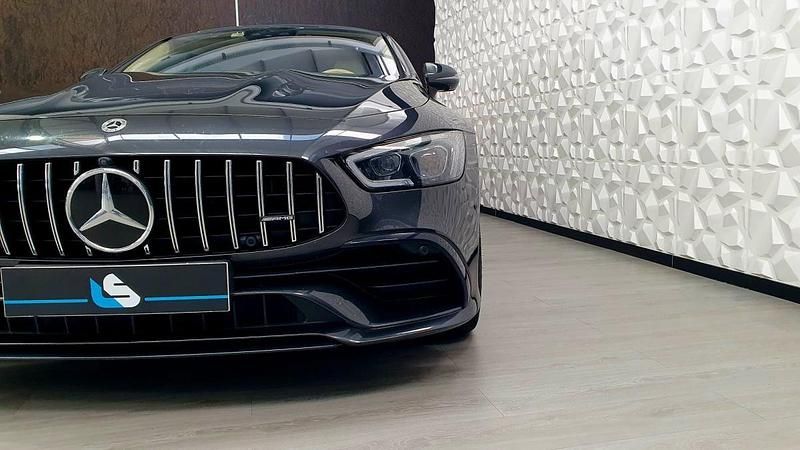 Usado Mercedes AMG GT AMG 367 HP (269 kW) 2021 Cinzento