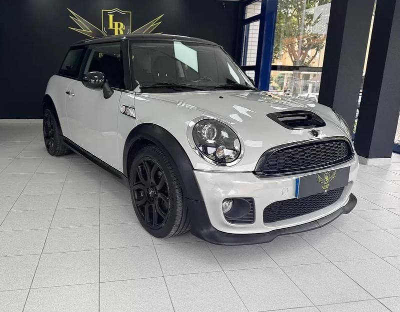 Cinza Usado 2010 Mini Cooper Coupé Coupé | € 9.500 (Preço justo) - Imagem 1/4