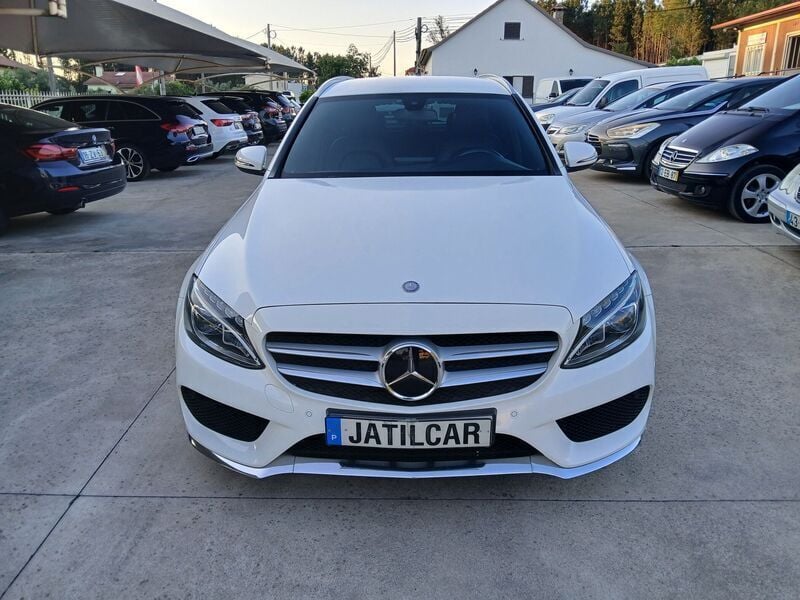 Branco Usado 2016 Mercedes C220 AMG line Carrinha | € 21.800 - Imagem 1/4