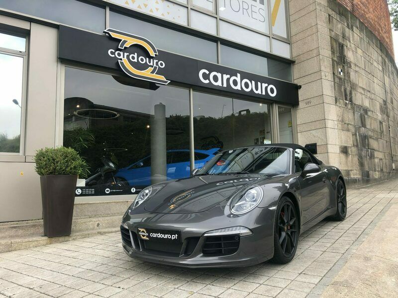 Usado Porsche 911 Carrera Cabriolet 400 HP (294 kW) 2012 Cinzento castanho Cabrios