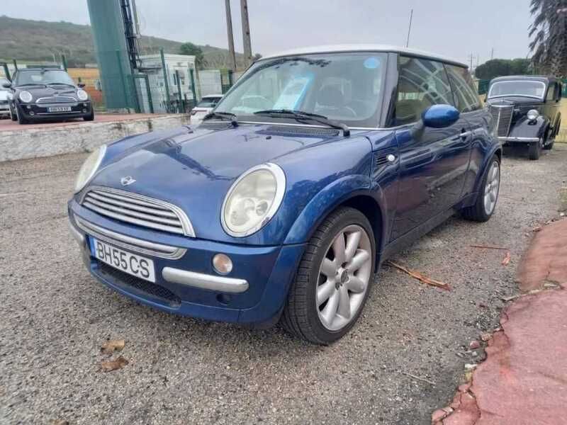 Azul Usado 2002 Mini ONE Exclusive Citadino | € 4.750 (Bom preço) - Imagem 1/4