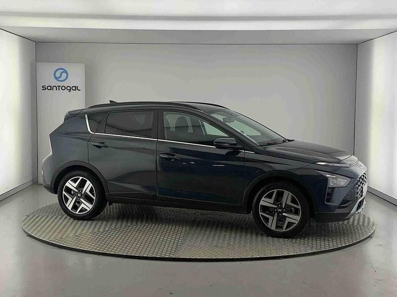 Cinzento Usado 2023 Hyundai Bayon SUV | € 18.290 (Preço justo) - Imagem 1/4