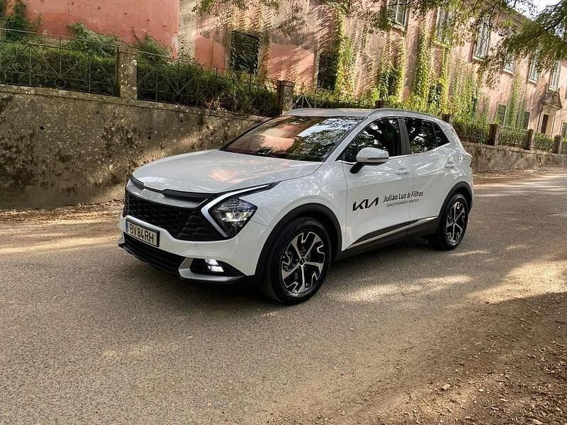 Branco Novo 2025 Kia Sportage SUV | € 32.990 (Preço justo) - Imagem 1/4