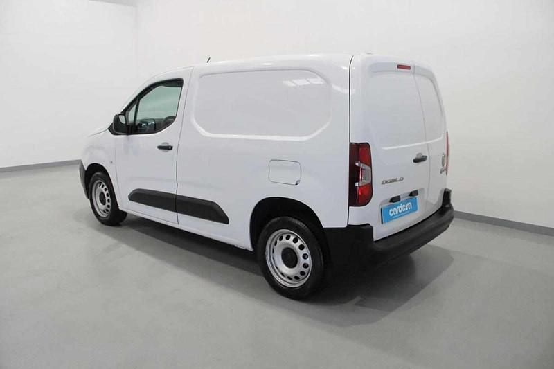Branco Usado 2023 Fiat Doblò Monovolume | € 17.990 (Preço justo) - Imagem 1/1