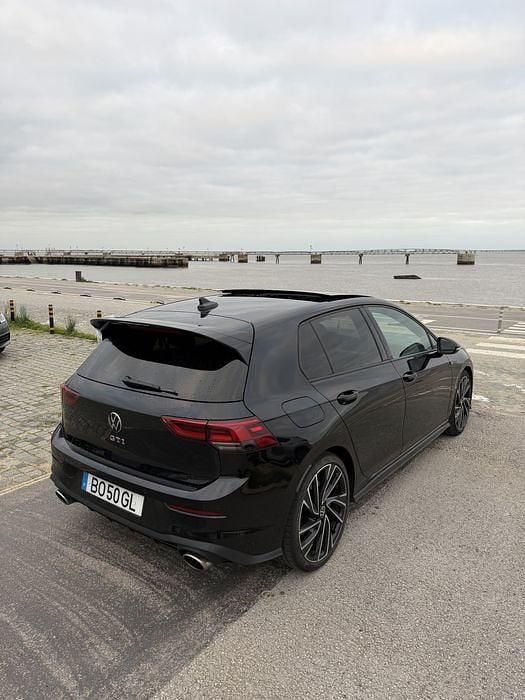 Usado VW Golf VIII GTI Clubsport 300 HP (220 kW) 2022 Sedan