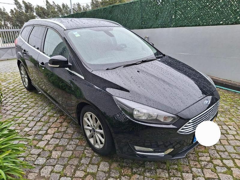 Usado Ford Focus 120 HP (88 kW) 2016 Sedan