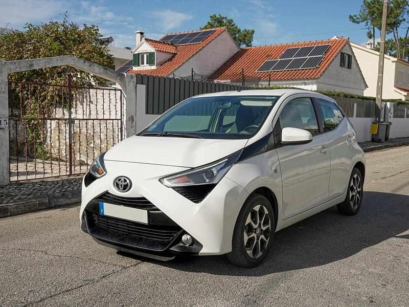 Branco Usado 2020 Toyota Aygo Citadino | € 11.550 (Preço justo) - Imagem 1/4