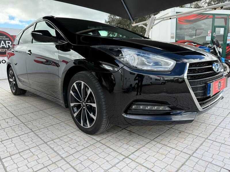 Preto Usado 2017 Hyundai i40 Carrinha | € 17.750 - Imagem 1/4