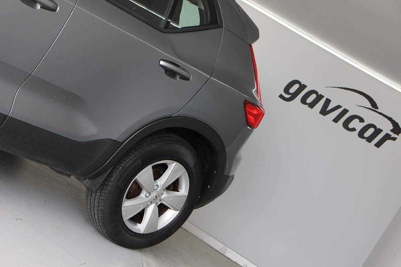 Usado Volvo XC40 150 HP (110 kW) 2018 Cinzento SUV