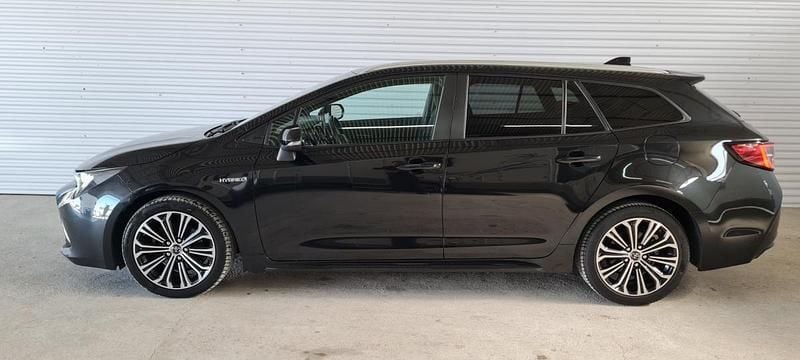 Usado Toyota Corolla 122 HP (89 kW) 2022 Preto