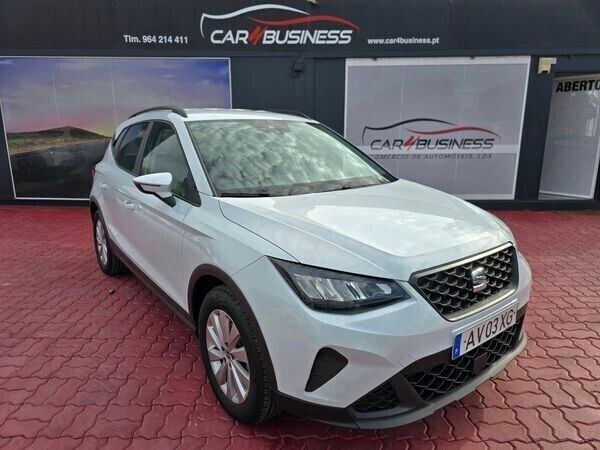 Branco Usado 2023 Seat Arona Style SUV | € 19.900 (Caro) - Imagem 1/4