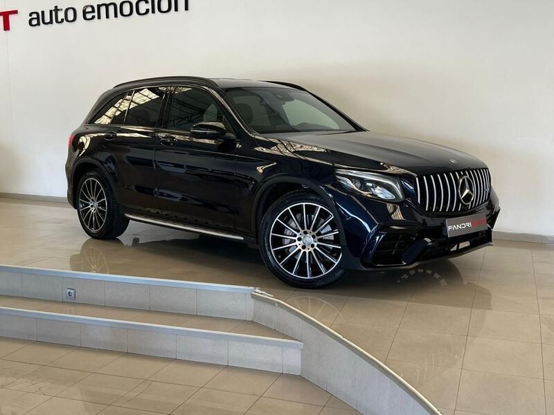 Azul Usado 2018 Mercedes GLC250 AMG line SUV | € 41.500 (Preço elevado) - Imagem 1/4