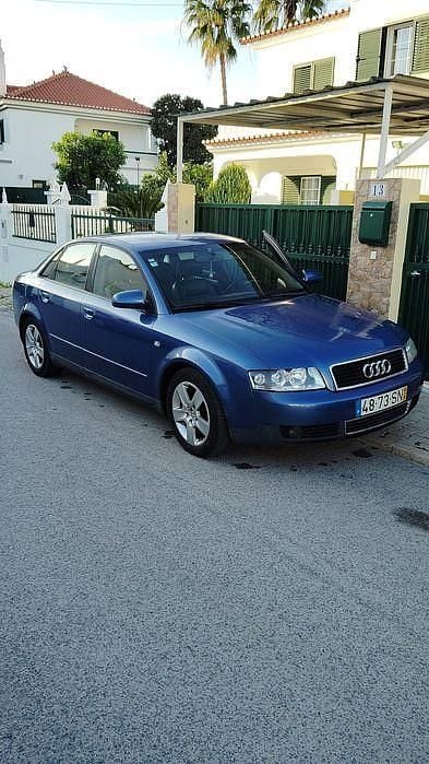 Usado 2001 Audi A4 Sedan | € 2.700 (Super Preço) - Imagem 1/1