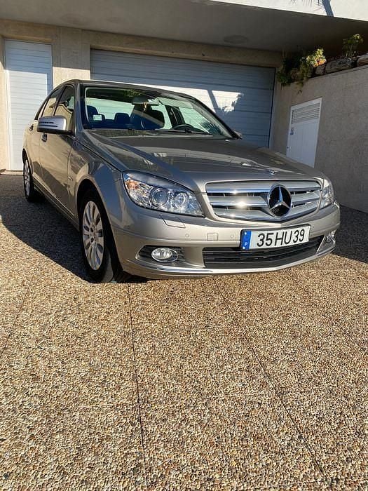 Usado 2009 Mercedes C220 Sedan | € 14.990 (Preço elevado) - Imagem 1/4