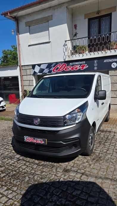 Branco Usado 2017 Fiat Talento Van | € 14.450 (Preço justo) - Imagem 1/4