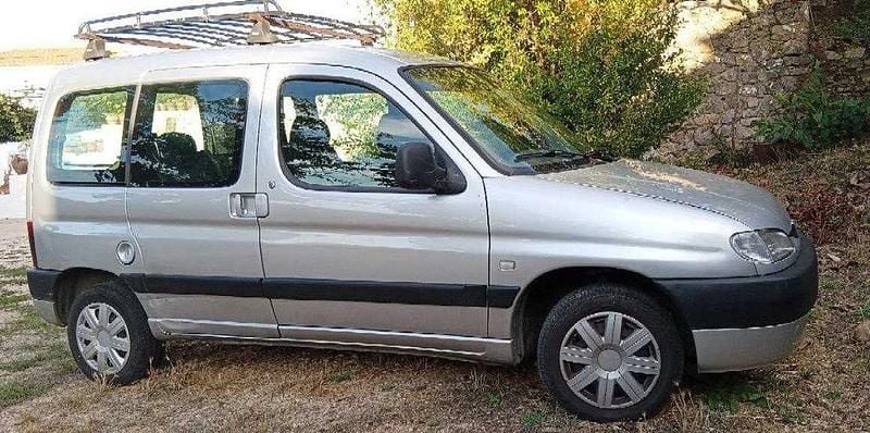 Usado 2001 Peugeot Partner Monovolume | € 1.850 - Imagem 1/4